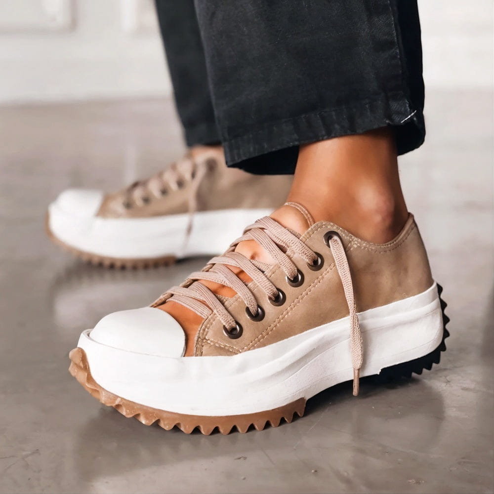 Elara | Women's Cushioned Wide-Fit Everyday Sneakers
