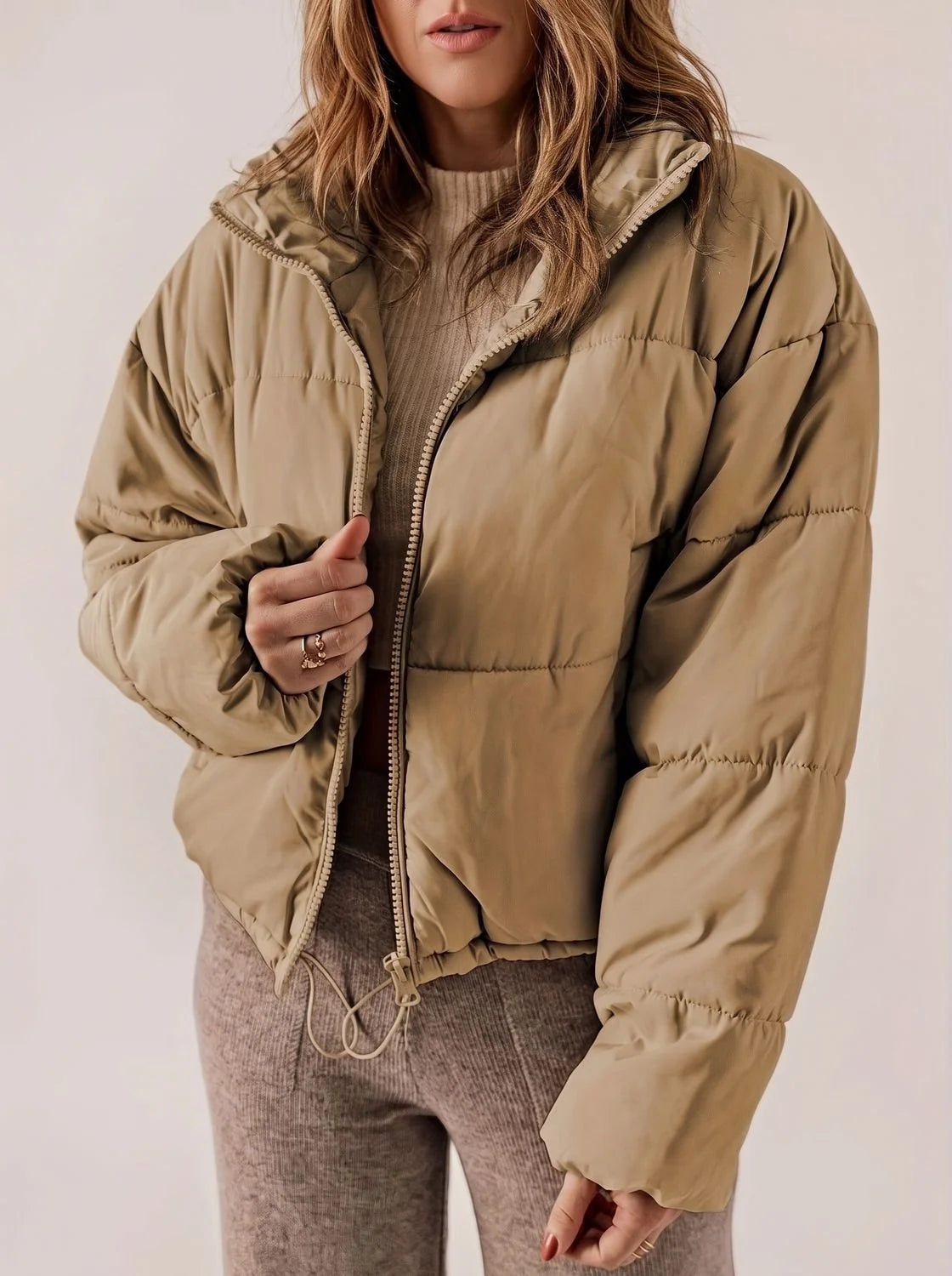 Lark | Women's Cropped Oversized Down Puffer Jacket