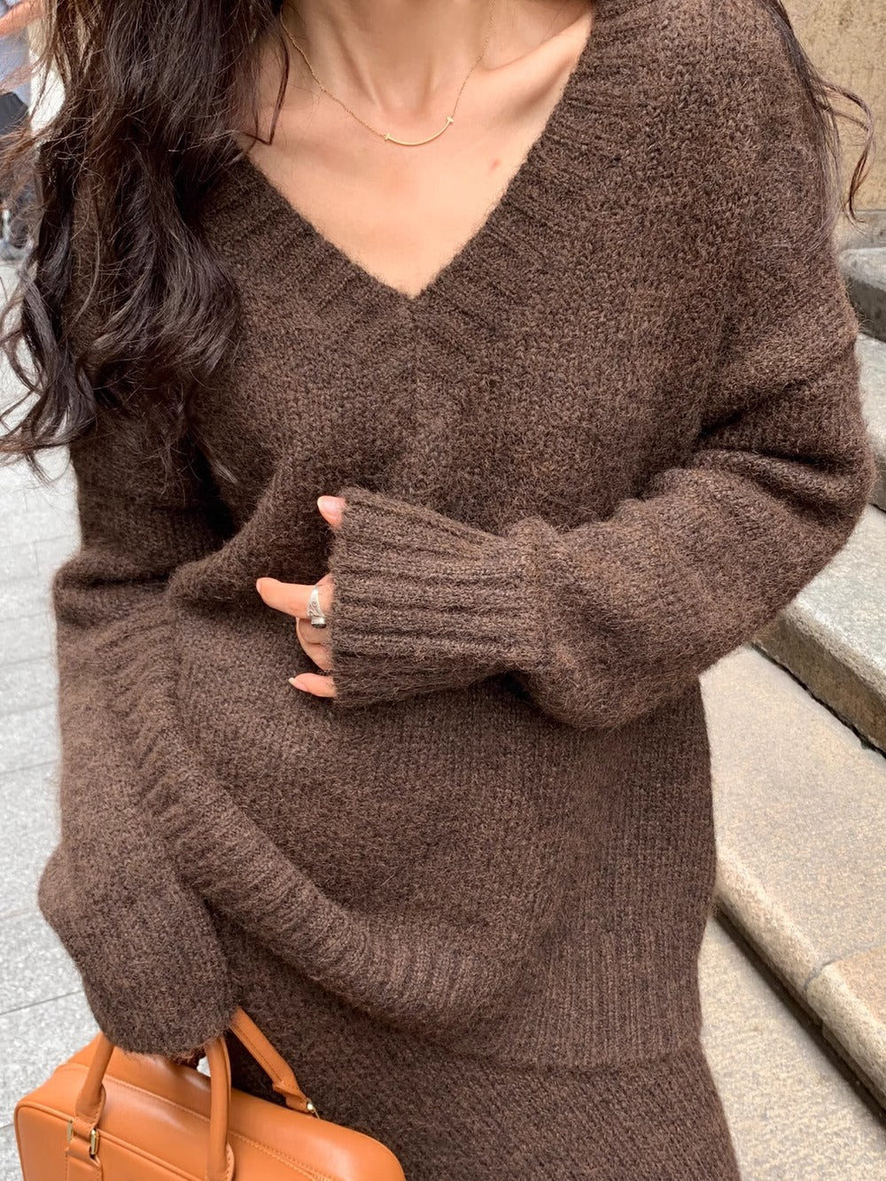 Rose | Women's Knit Long Sleeve V-Neck Sweater Set